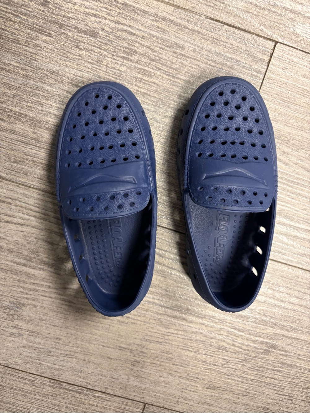 Floafers size 7